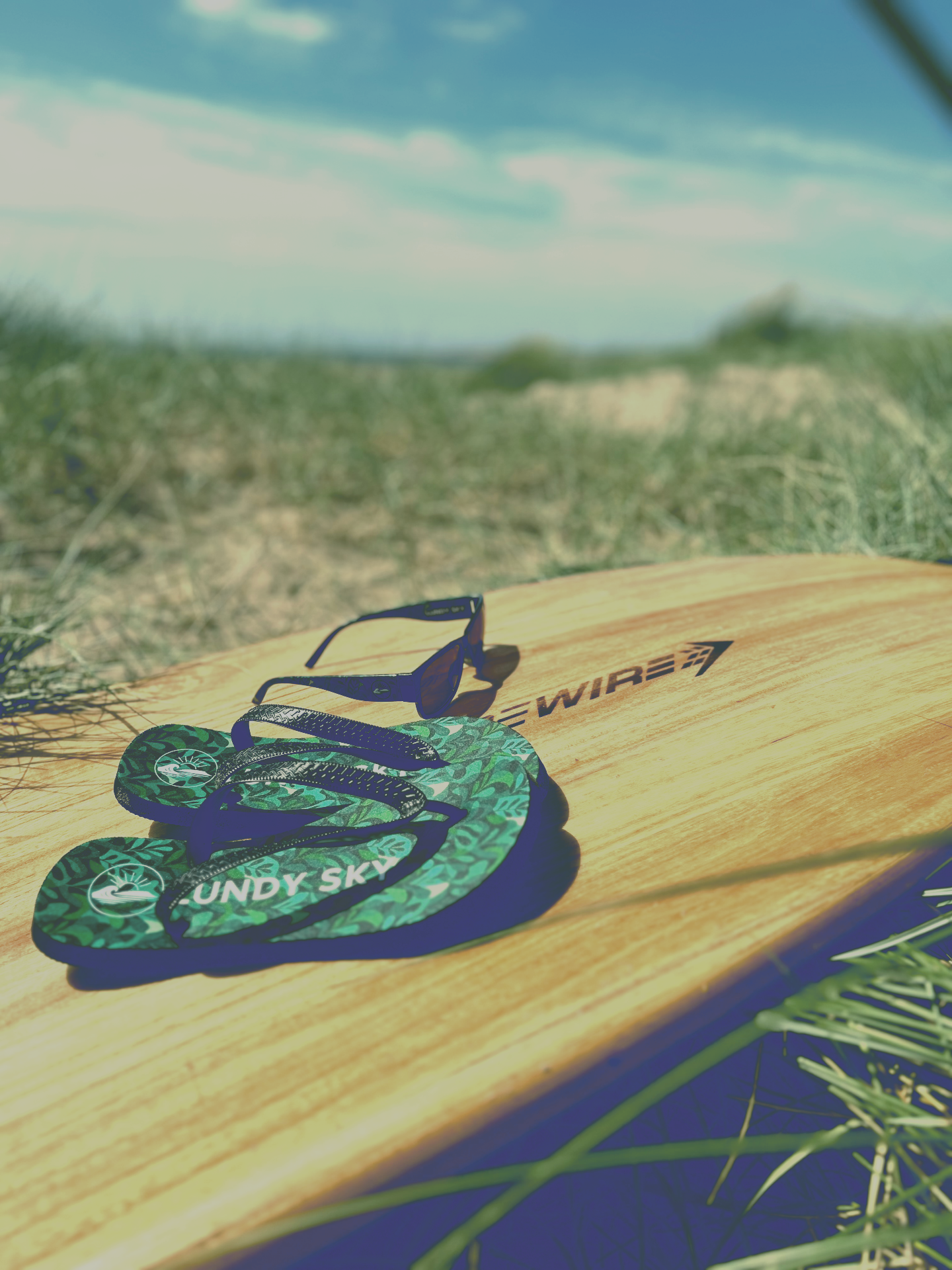 The Leaf Thongs - Printed Flip Flops